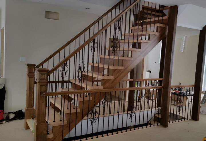 Rampe d'escalier en fer forgé Saint-Hyacinthe